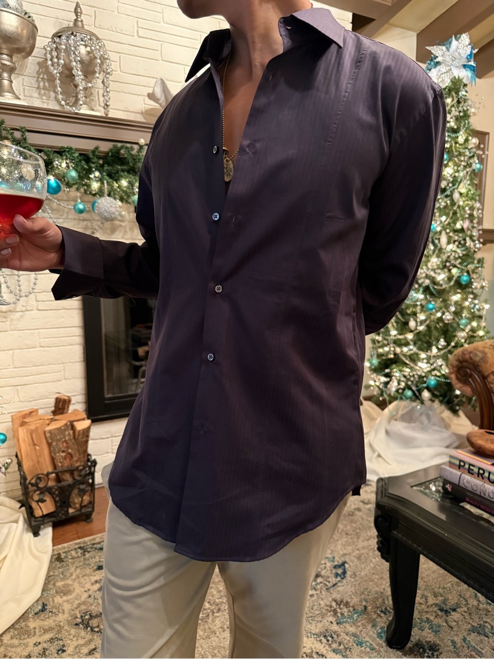 Men's Purple Long-Sleeve Dress Shirt - Tailored Look